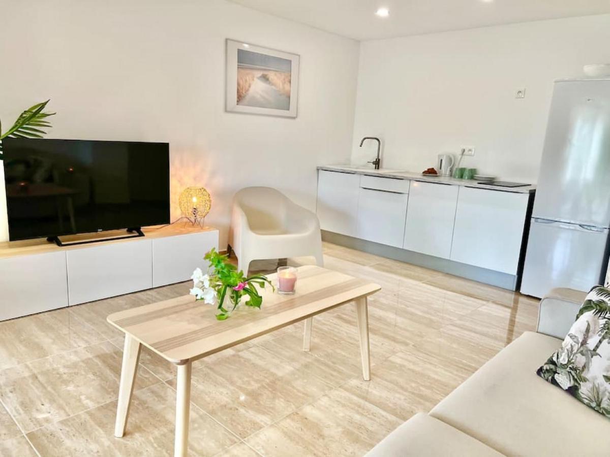 Maracuja 7, Orient Bay Village, Walkable Beach At 100M المظهر الخارجي الصورة